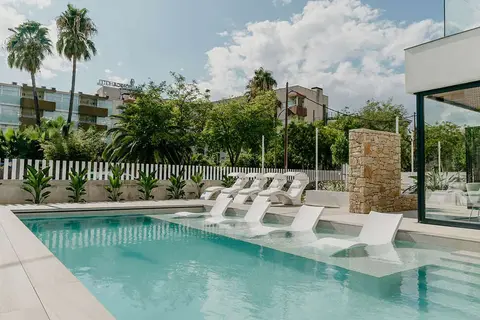 Instants Boutique Hotel in Cambrils