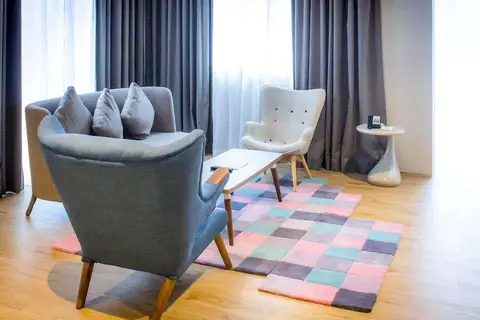 Ibis Styles Dubai Jumeira in Dubai — foto 20