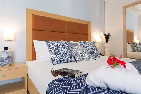 The Royal Blue Resort & Spa in Panormos — foto 13