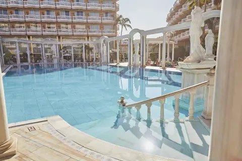 Cleopatra Palace in Arona — foto 19