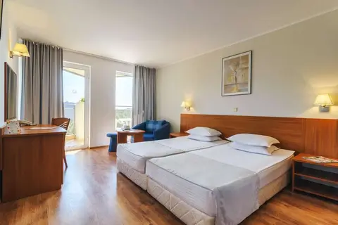 Madara Park Hotel in СПА център Ривиера Бийч — foto 21