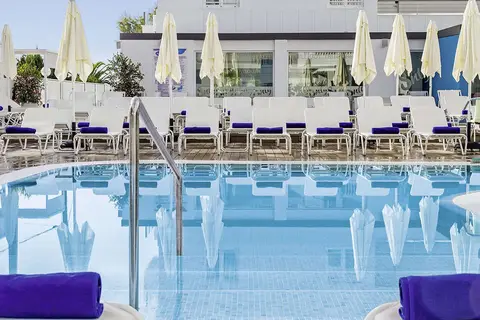 Hotel Triton Beach in Cala Ratjada — foto 2