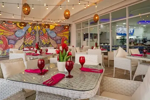 Sunset Royal Beach Resort in Cancùn — foto 3