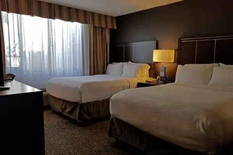 Holiday Inn Hotel & Suites Anaheim in Anaheim, foto 12