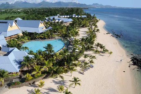 Victoria Beachcomber Resort & Spa in Pointe Aux Biches — foto 2