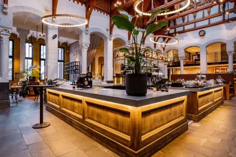 Post-Plaza Hotel & Grand Café foto 4