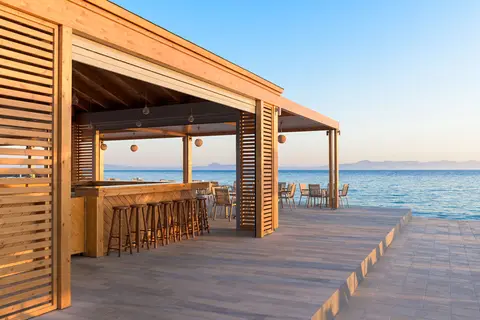 Avra Beach Resort in Ιαλυσός — foto 28