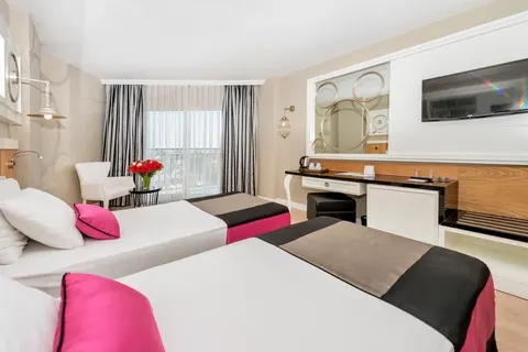 Serenis Hotel foto 4