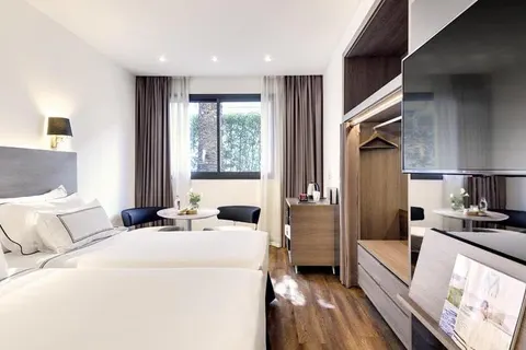 Melia Madrid Serrano foto 2