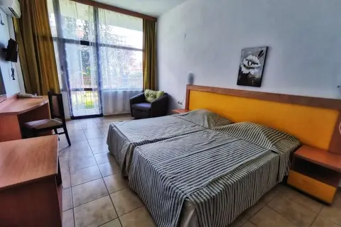 Hotel Trakia Garden in Несебър — foto 3