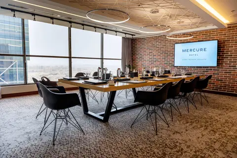 Mercure Dubai Barsha Heights Hotel Suites And Apartments in Dubai — foto 20
