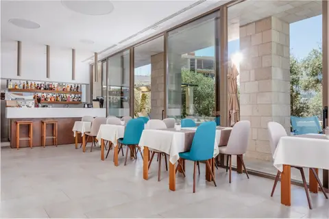 Hotel Eleven in Petrovac na Moru — foto 17