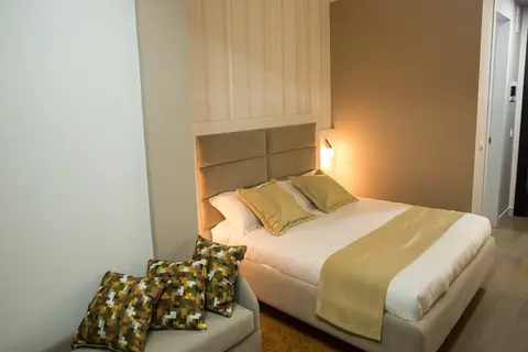 New W Hotel in Tirana — foto 22