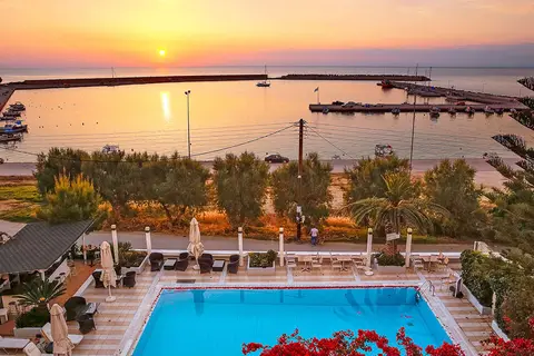 Kyparissia Beach Hotel in Kyparissia, foto 8