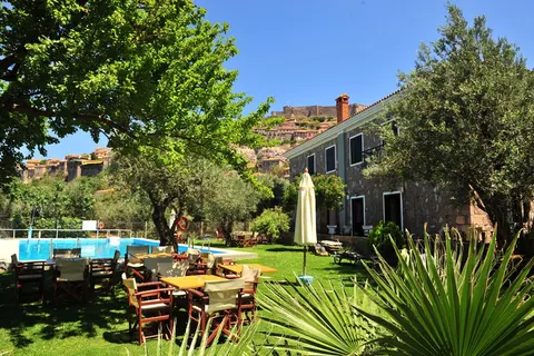 Amfitriti Hotel in Molyvos — foto 2