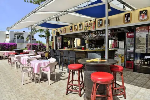 Napa Prince Hotel Appartementen in Αγία Νάπα — foto 6