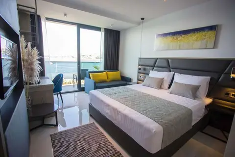 Liberty Plaza Hotel in Novalja, foto 4