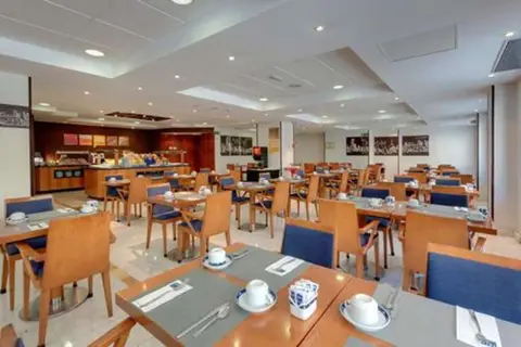 Hotel Madrid Centro Affiliated by Melia in Madrid, foto 16