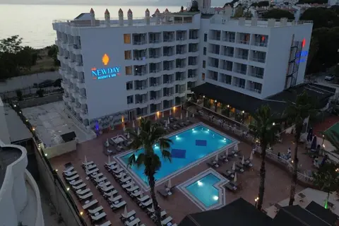 Ada Newday Resort Hotel & Spa in Kusadasi — foto 2