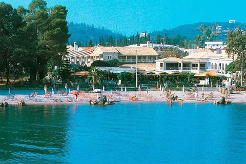 Molfetta Beach Hotel in Γουβιά — foto 16