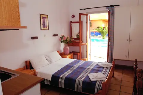 Semiramis Apartments in Δημοτική Ενότητα Μαλίων — foto 20