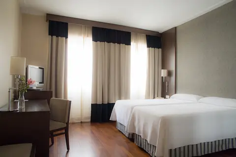 Hotel Inglaterra Granada in Granada — foto 5