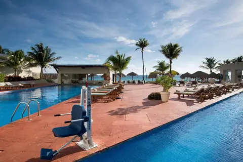 Club Regina Cancun in Cancún — foto 19