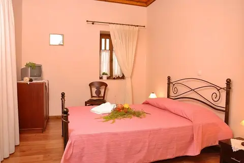 Anatoli Labreon Guesthouse - Apartments in Δημοτική Ενότητα Αρτεμισίων — foto 10