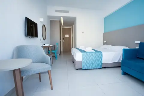 Mandali Hotel in Παραλίμνι — foto 11