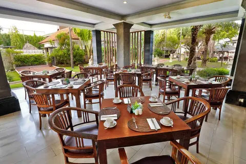 Puri Saron Seminyak in Kuta — foto 6