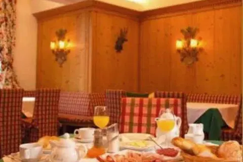 Hotel Lukashansl in Bruck an der Großglocknerstraße — foto 8