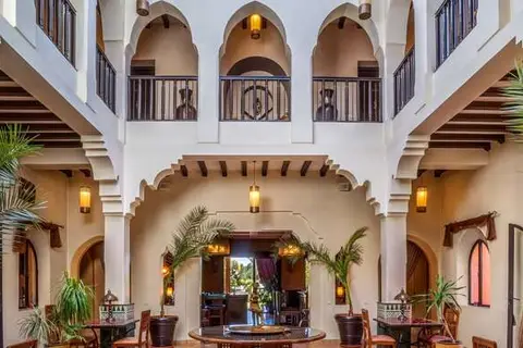 Riad Al Mendili Kasbah Private Resort & Spa in Sidi Abdallah Ghiat سيدي عبد الله غيات — foto 12