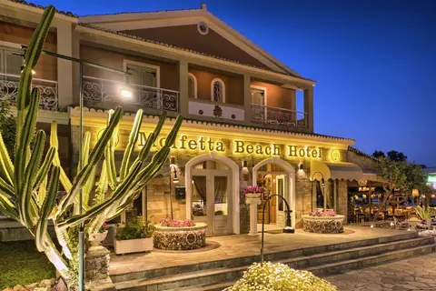 Molfetta Beach Hotel in Γουβιά — foto 21