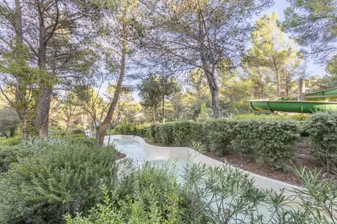 Pont Royal En Provence in Mallemort — foto 29