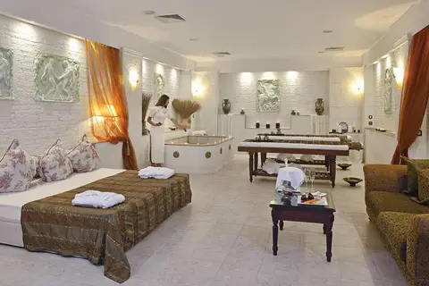 Melia Grand Hermitage in Дентална клиника „Медика 3 Дент“ — foto 22