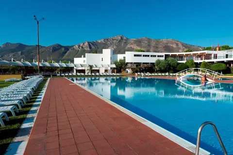Hotel & Resort Torre Normanna in Altavilla Milicia