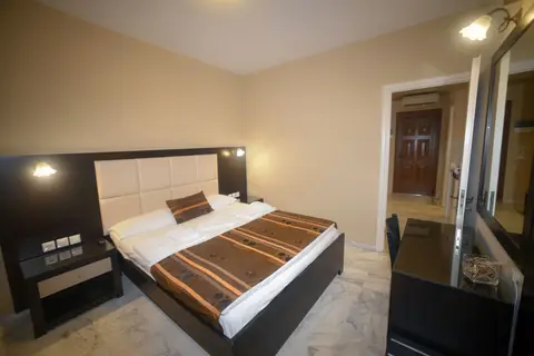Fly & Go Sunset Hotel Lesbos in Petra Lesvos — foto 9