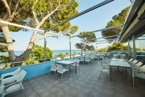 Alannia Costa Dorada in Vandellòs i l'Hospitalet de l'Infant — foto 9