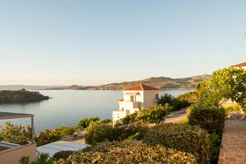 Birds Bay in Σκουτάρος — foto 14