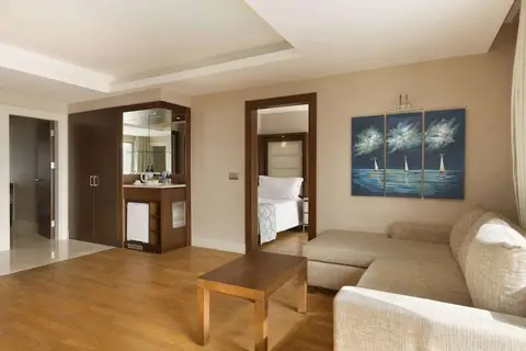 Ramada Plaza by Wyndham Antalya in Muratpaşa — foto 26