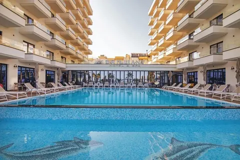 Brilliant Hotel & Spa in Golem