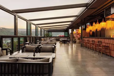 Ramada by Wyndham Tbilisi Old City in Tbilisi — foto 19