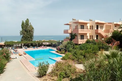 Ekavi Apartments in Agia Marina — foto 5
