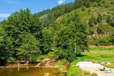 Camping De Vaubarlet in Grazac — foto 6