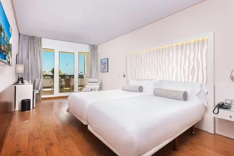 Amare Beach Hotel Marbella - adults recommended in Marbella — foto 6