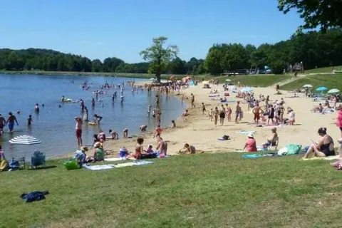 Vakantiepark Le Lac Bleu foto 15