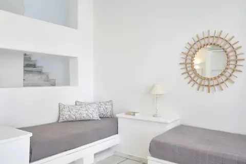 Mr & Mrs White Paros in Νάουσα — foto 17
