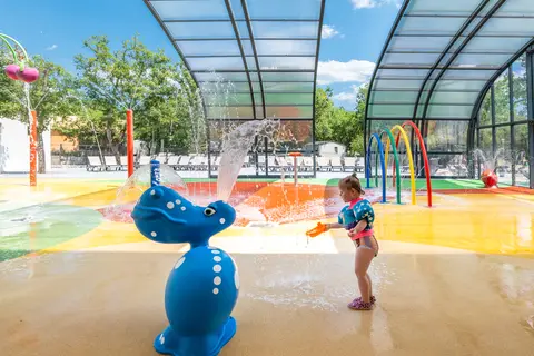 Camping Le Ranc Davaine in Saint-Alban-Auriolles — foto 2
