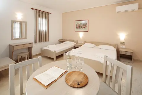Proteas Hotel & Suites in Νάξος — foto 13