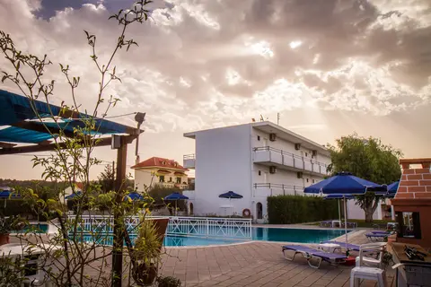 Hotel Alkmini in Θεολόγος — foto 20